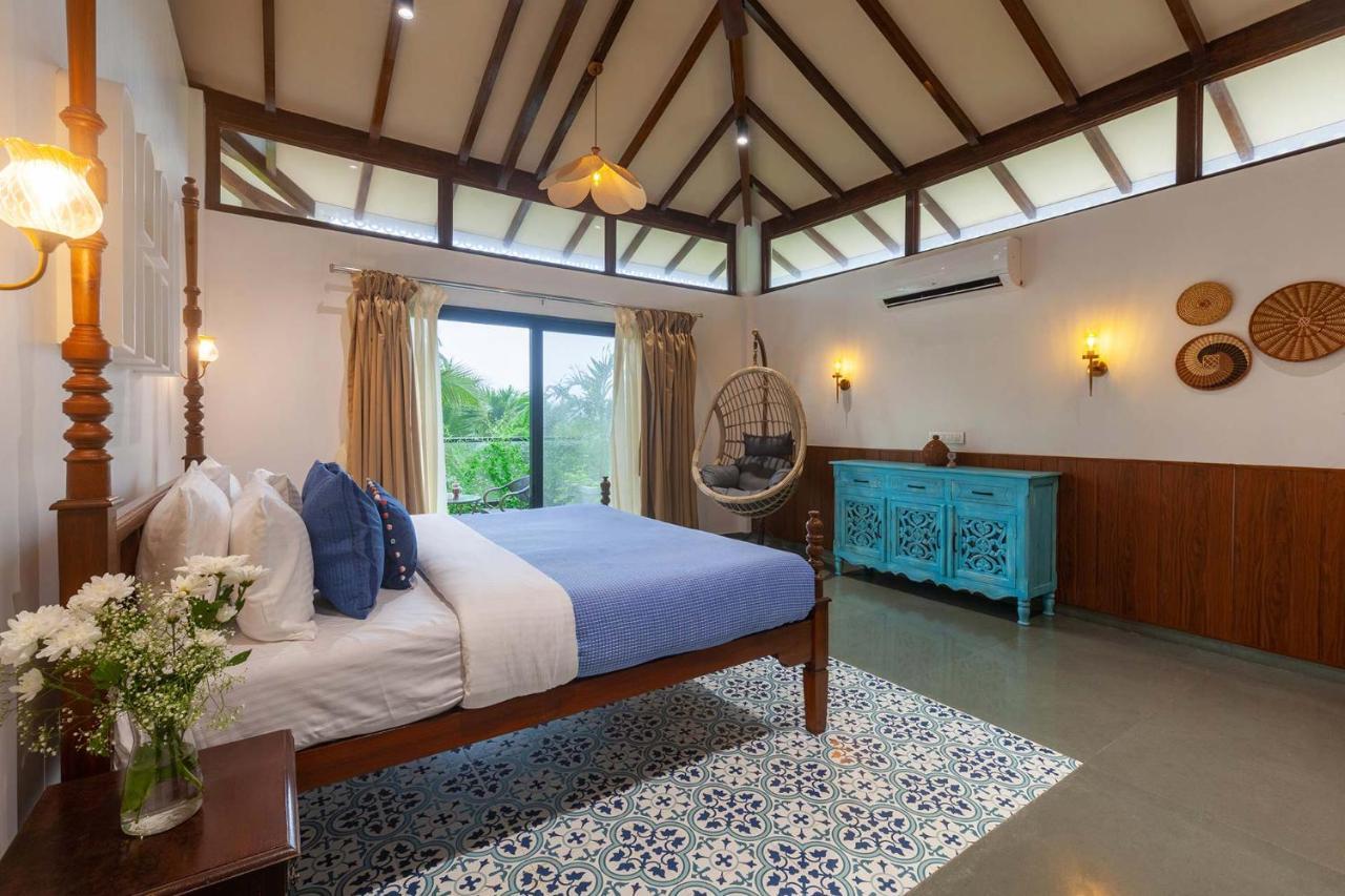 Villa Sereno By Stayvista - An Elegant And Entertaining Retreat Featuring A Swimming Pool, Outdoor Jacuzzi, Modern Interiors, And A Snooker Table Alibag Luaran gambar