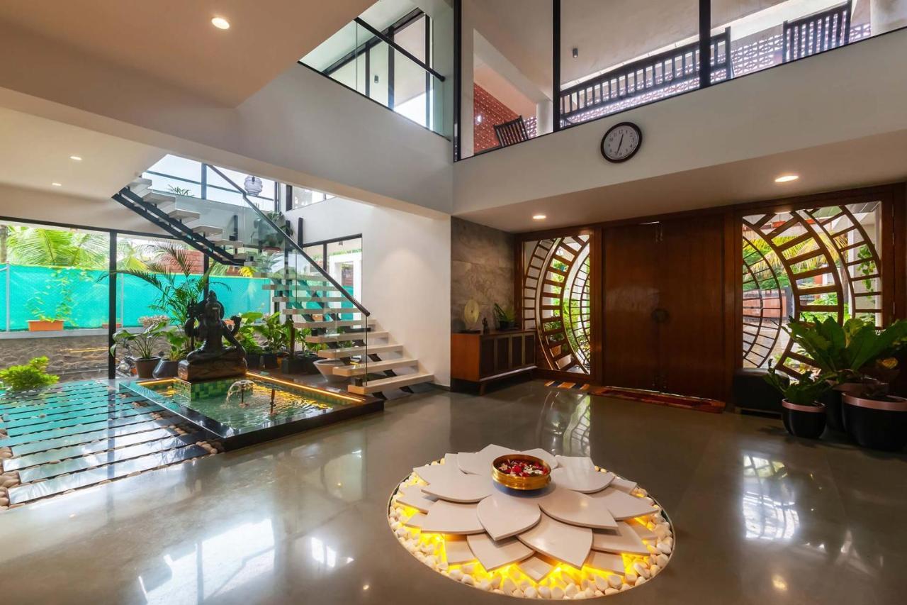 Villa Sereno By Stayvista - An Elegant And Entertaining Retreat Featuring A Swimming Pool, Outdoor Jacuzzi, Modern Interiors, And A Snooker Table Alibag Luaran gambar
